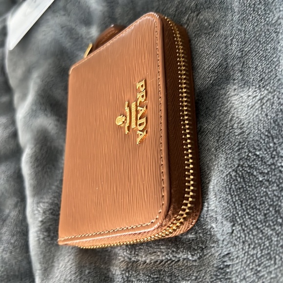 Prada wallet - Picture 6 of 6